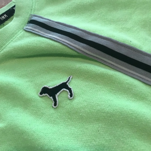 VS PINK Sweatshirt - Picture 2 of 6